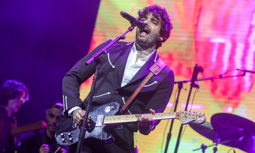 Banda de rock brasileira, Fresno, se apresenta na segunda edição da I Wanna Be Tour, que acontece no Allianz Parque, neste sábado (30), em São Paulo