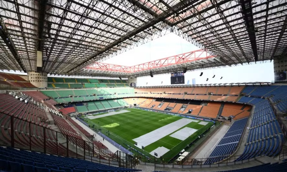 San Siro será demolido depois que a Prefeitura de Milão aprovou sua venda a Inter e Milan