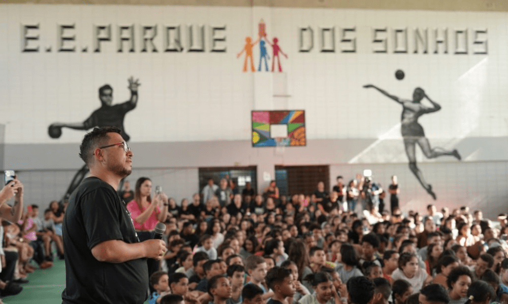Escola Estadual Parque dos Sonhos ganha o Prêmio de Melhores Escolas do Mundo 2025 na categoria 'Superação de Adversidades'