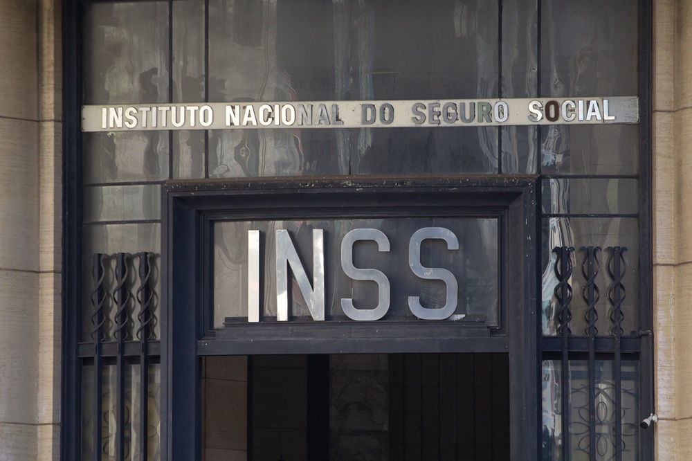 PF envia caso de fraudes no INSS ao STF após menções a Moro, Fausto Pinato e Onyx Lorenzoni