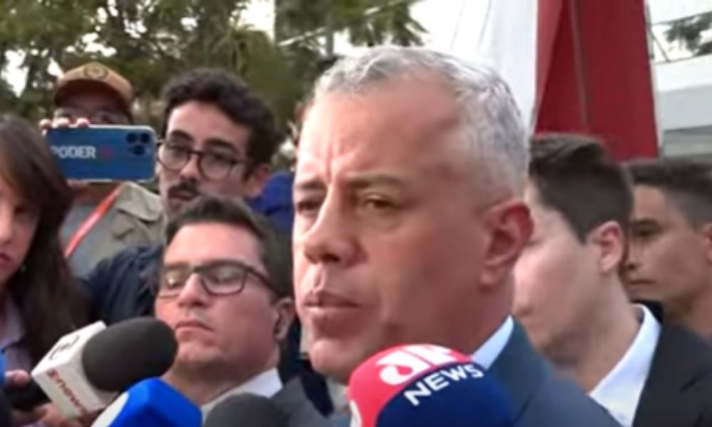 evair de melo