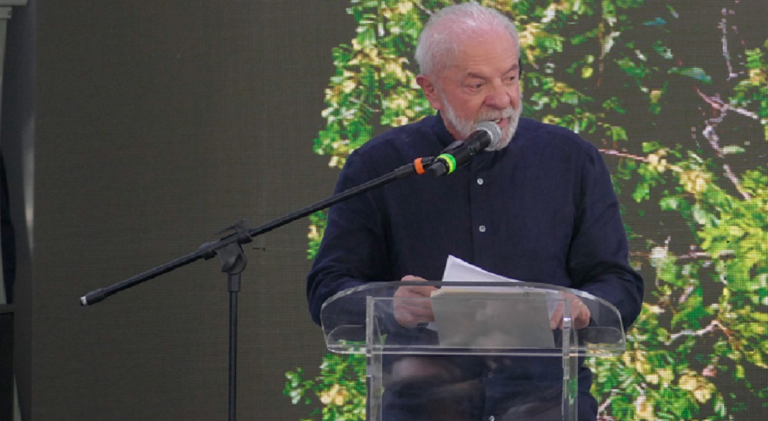 Lula declara que seu governo está combatendo o crime organizado, que ‘chegou à Faria Lima’
