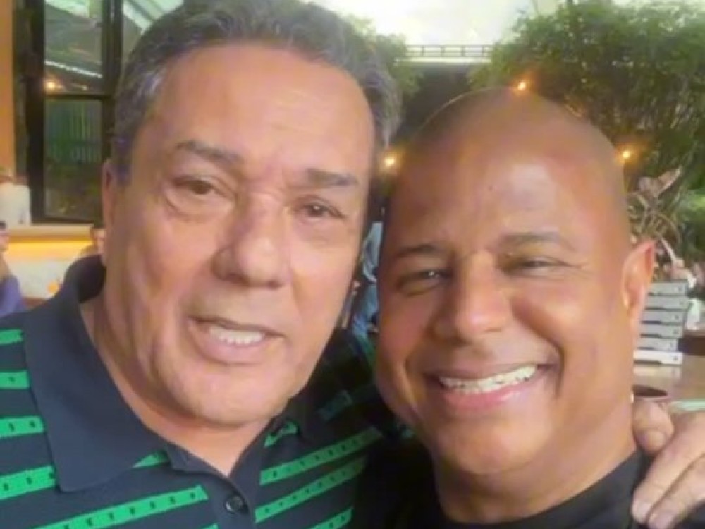 Marcelinho Carioca e Luxemburgo fazem as pazes após anos de desavenças e brincam: ‘Moleque safado’