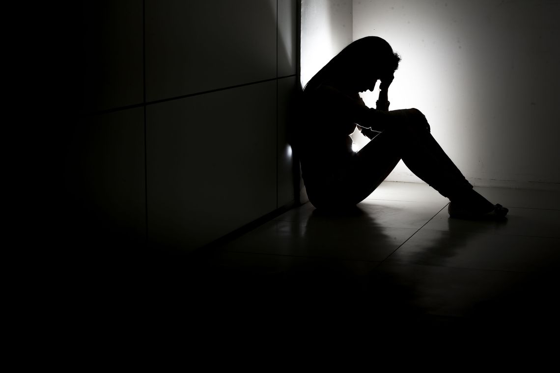 Suicídios representam uma morte em cada cem no mundo, informa OMS