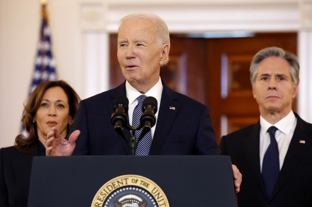 Joe Biden é homenageado com prêmio ‘Lifetime Achievement’ em Boston