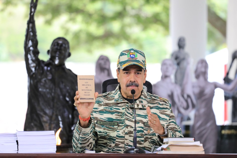 O presidente da Venezuela, Nicolás Maduro, durante um ato de ativação das Unidades Comunais Milicianas, nesta sexta-feira (5), em Caracas