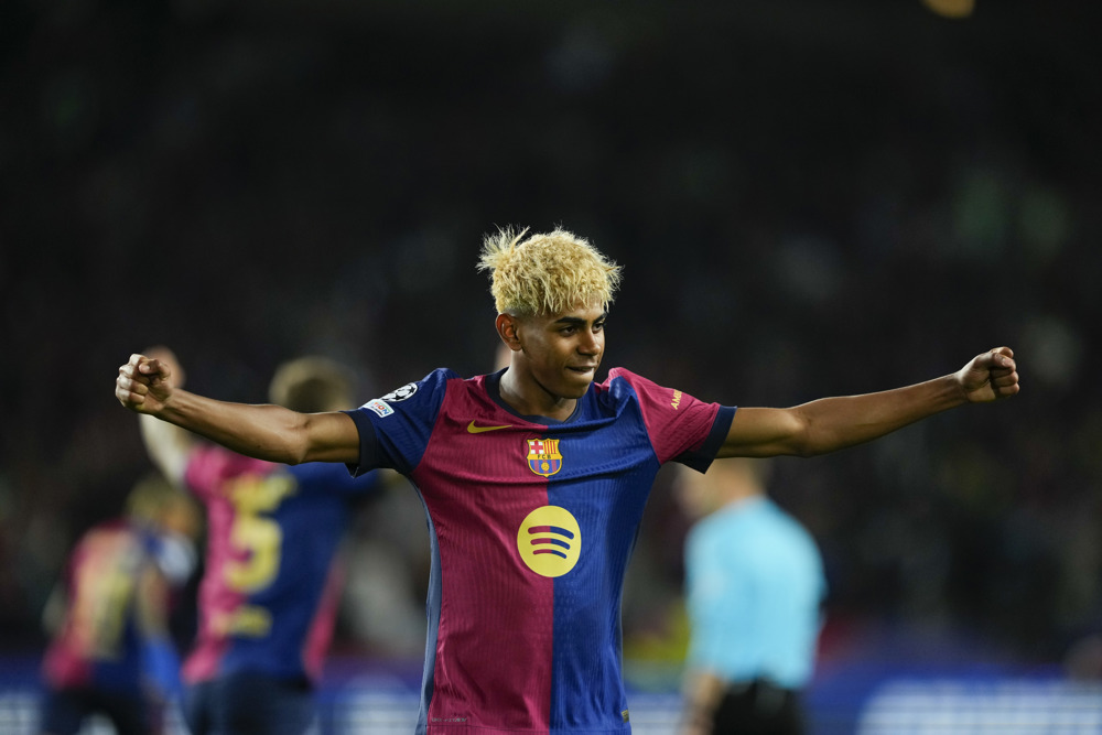 Lamine Yamal, astro do Barcelona, entra no ranking dos dez jogadores mais bem pagos da ‘Forbes’