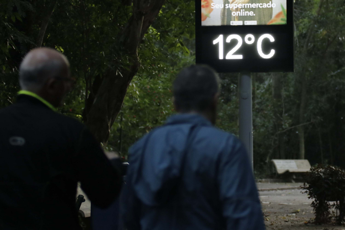Nova frente fria deve derrubar temperaturas no Sul e Sudeste; veja previsão