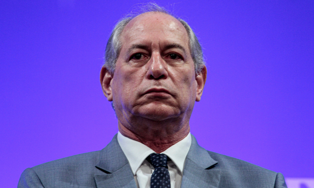 Gleisi Hoffmann defende prisão preventiva de Ciro Gomes