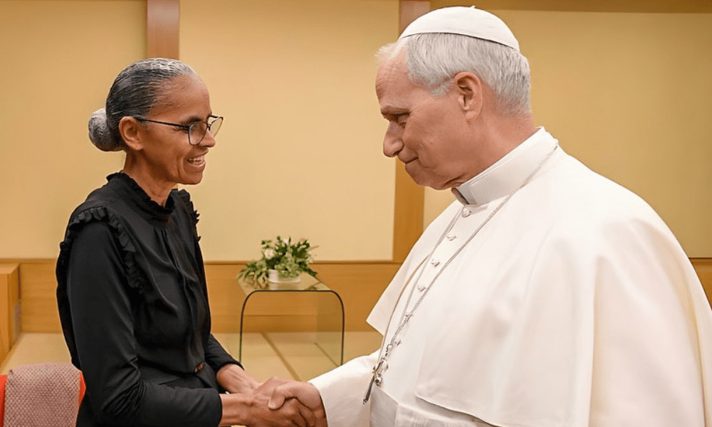 Ministra Marina Silva e papa Leão XIV, durante abertura da conferência internacional 'Espalhando Esperança pela Justiça Climática', em Roma