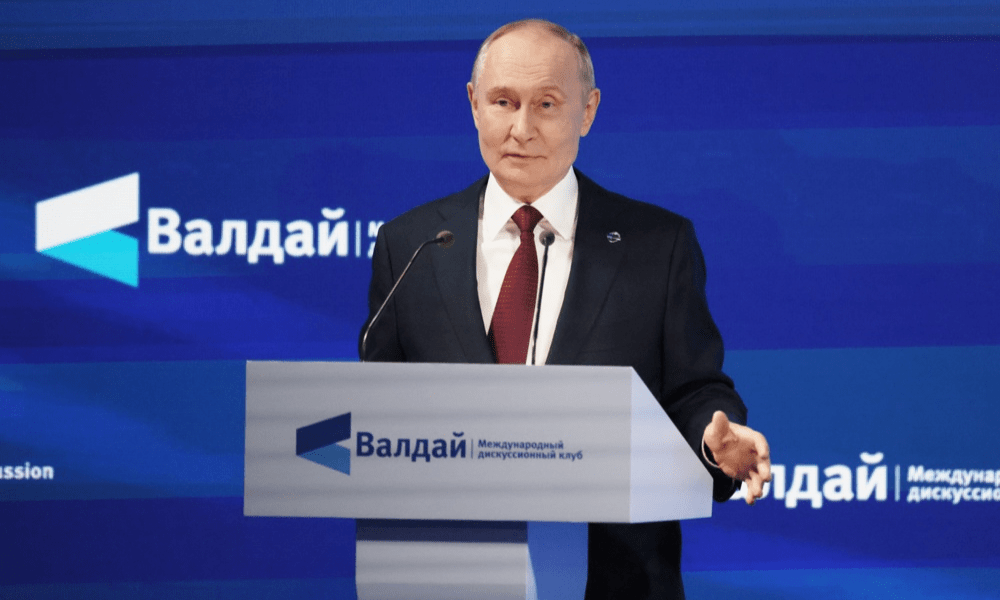 Putin diz que Rússia está buscando a ‘restauração plena’ de relações com os Estados Unidos
