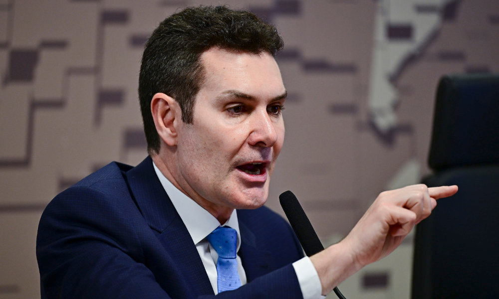Comissão de Desenvolvimento Regional e Turismo promove audiência pública com o ministro das Cidades, Jader Filho, para discutir políticas do Ministério