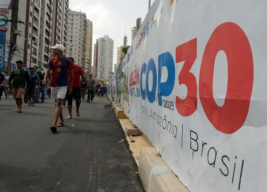 Trabalhadores da construção paralisam serviços em obras da COP30