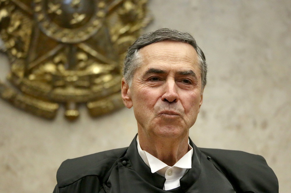 Barroso admite possibilidade de aposentadoria