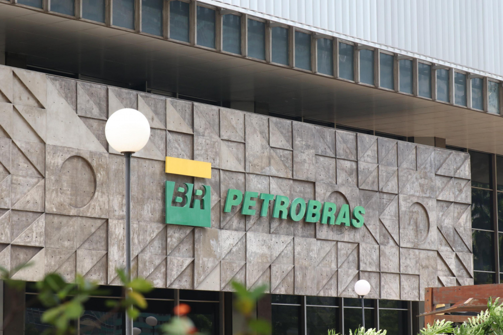 Ibama concede licença para Petrobras explorar petróleo na margem equatorial