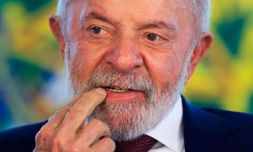 É questão de dias para que ricos paguem imposto que merecem, diz Lula após derrota da MP do IOF