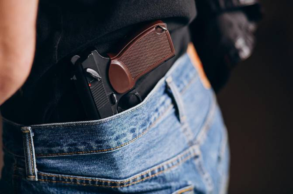 Suprema Corte dos EUA analisará lei que proíbe porte de armas para usuários de drogas