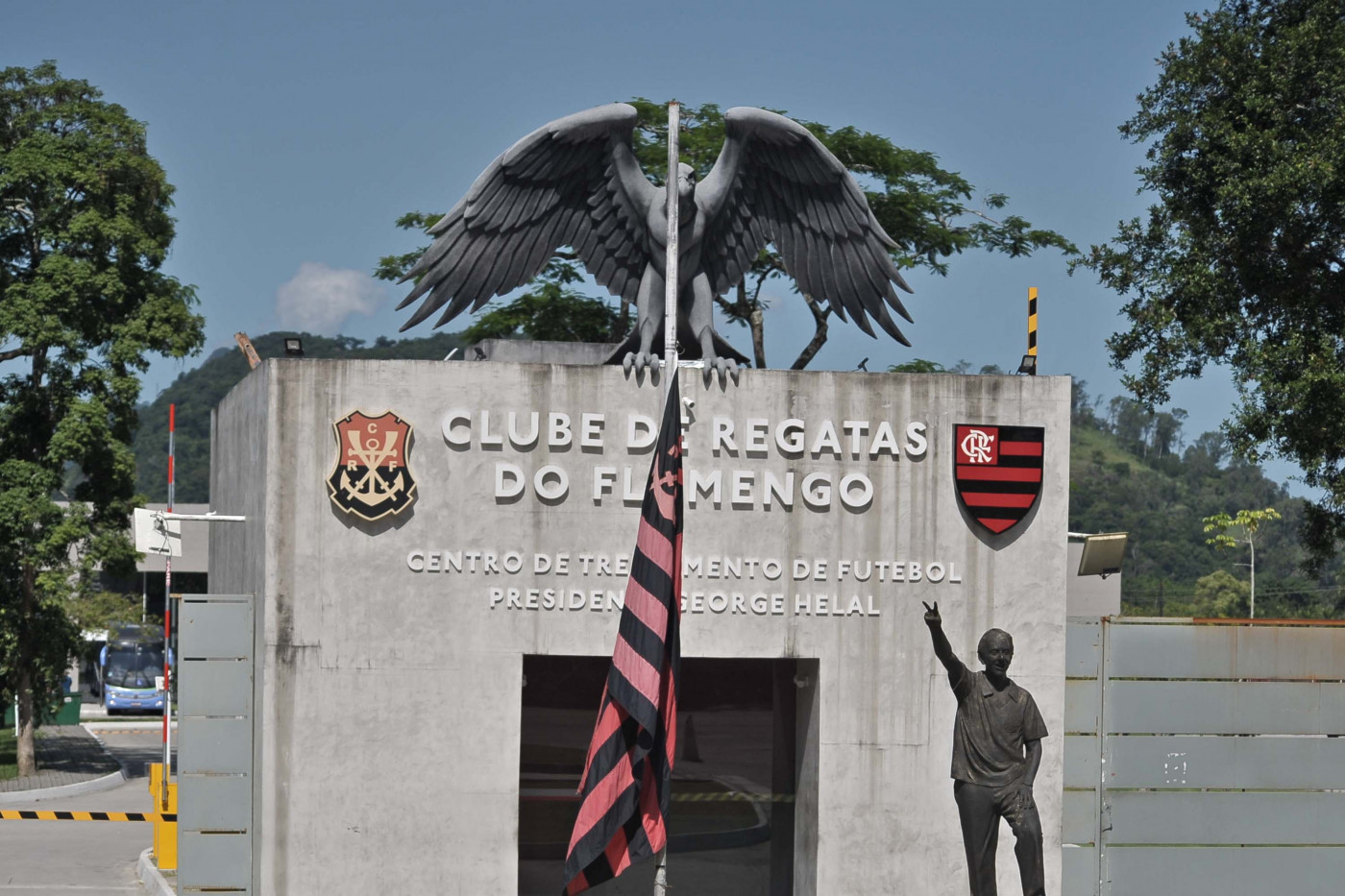 Ministério Público do RJ pede condenação de todos os envolvidos em incêndio no Ninho do Urubu