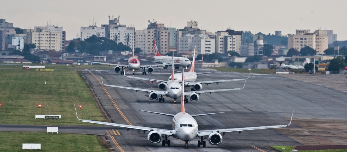 STF suspende processos e força debate sobre a aviação nacional