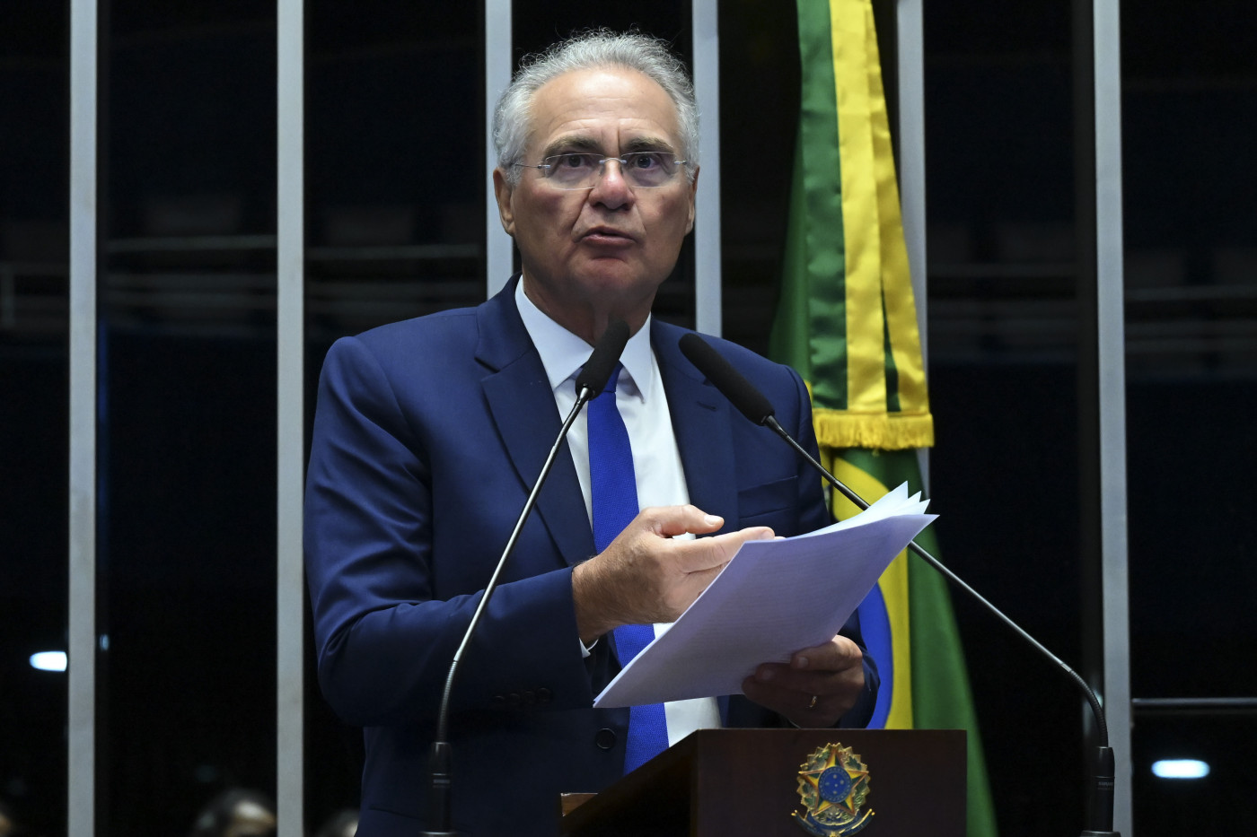 Valdemar sabia da ‘proximidade tóxica’ com Lira, diz Renan