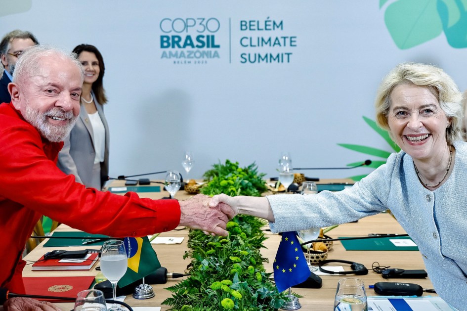 05.11.2025 – Reunião bilateral com a Presidente da Comissão Europeia, Ursula von der Leyen Presidente da República, Luiz Inácio Lula da Silva, durante reunião bilateral com a Presidente da Comissão Europeia, Ursula von der Leyen. Museu Paraense Emílio Goeldi – Belém (PA) Foto: Ricardo Stuckert / PR