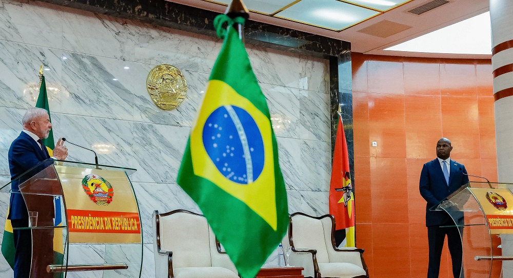 Lula em Moçambique