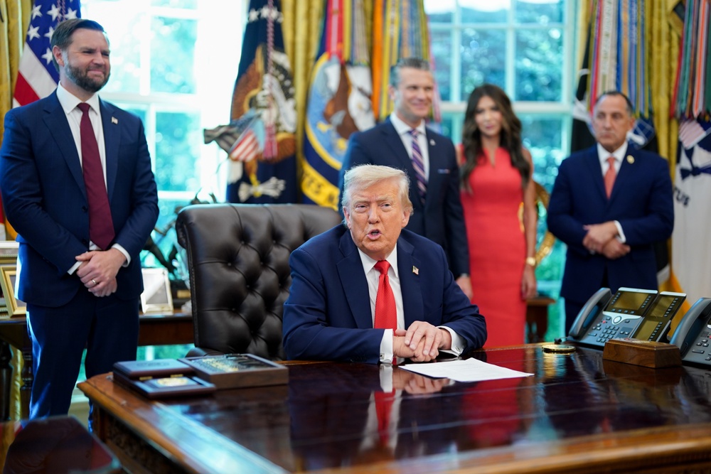Donald Trump diz acreditar que guerra na Ucrânia será finalizada, mas aponta divergências nas negociações