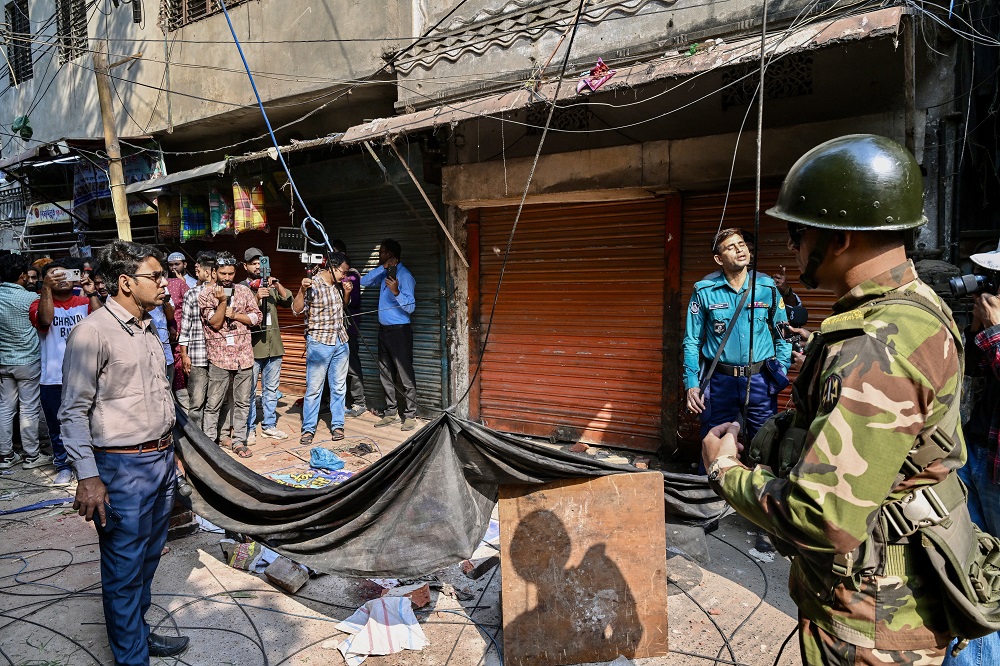 Pelo menos cinco mortos após terremoto de magnitude 5,5 em Bangladesh