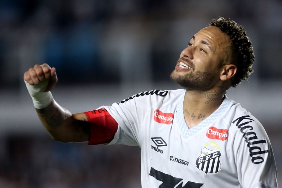 Neymar commora