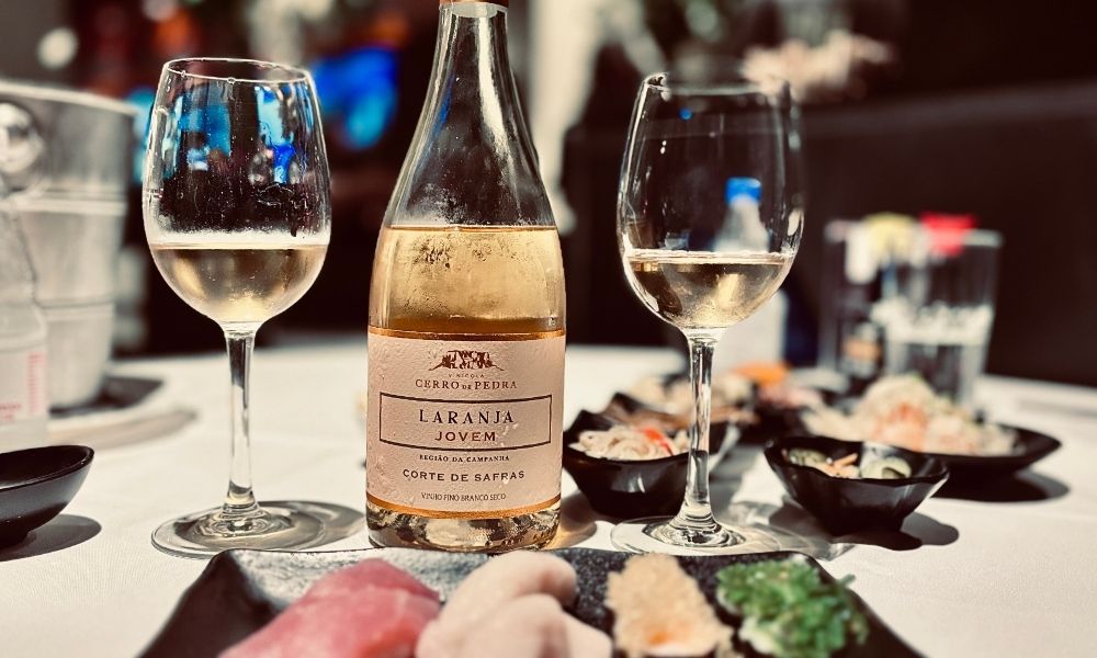 comida japonesa e vinho