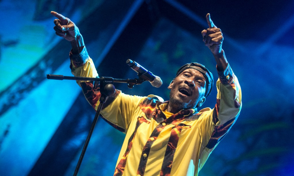 Lenda do reggae e ícone da cultura jamaicana, Jimmy Cliff morre aos 81 anos