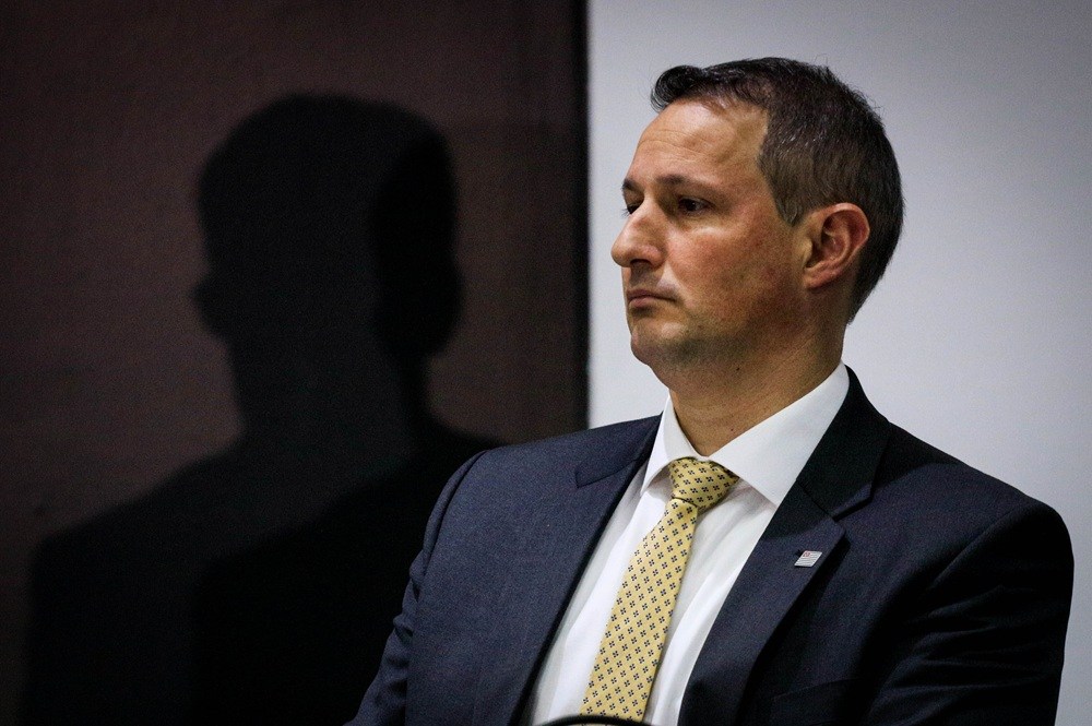 Derrite agrada ‘direita menos Eduardo’ e transita bem entre bolsonaristas e centro-direita
