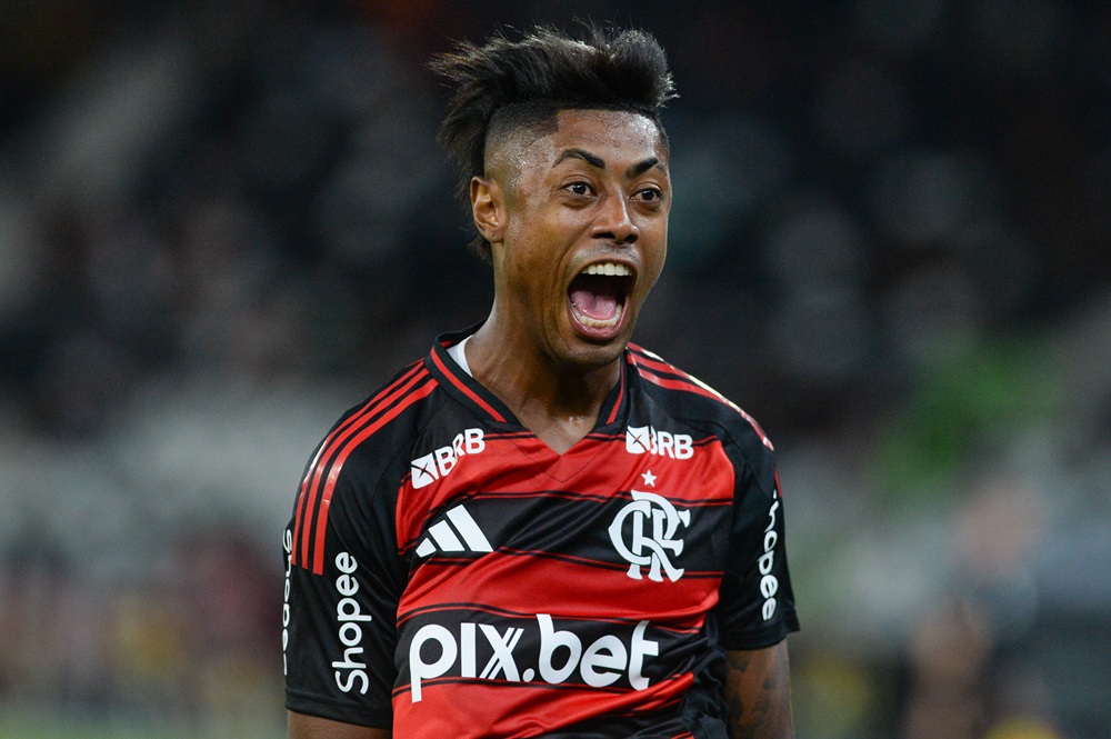 Filipe Luís exalta fase goleadora de Bruno Henrique: ‘Sempre acreditei nele’