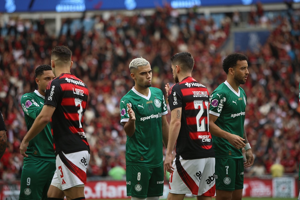 Quem é melhor, Flamengo ou Palmeiras? Confira o ‘Cara a Cara’ do Bate-Pronto para a final da Libertadores