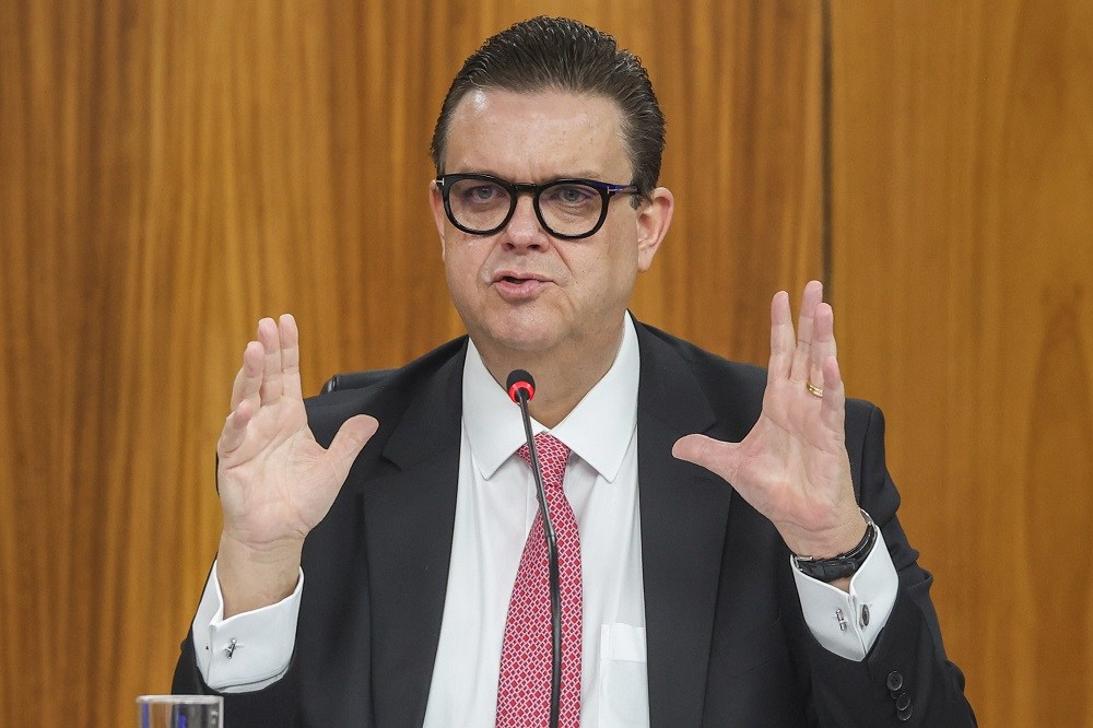 Petistas desconfiam de Wolney Queiroz e cobram investigação