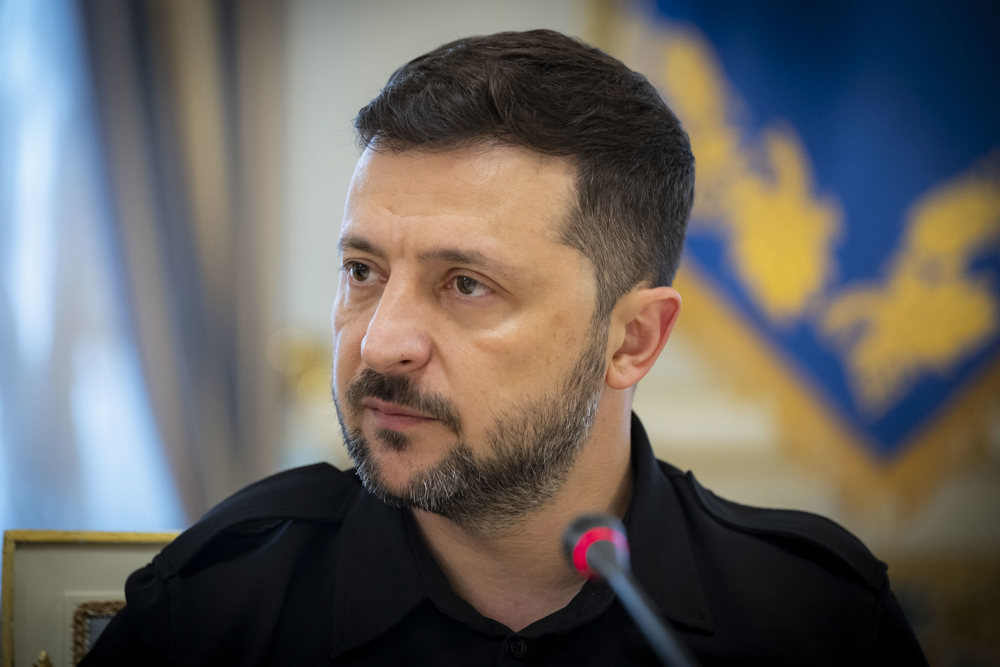 Zelensky detalha pela primeira vez plano de paz com 20 pontos