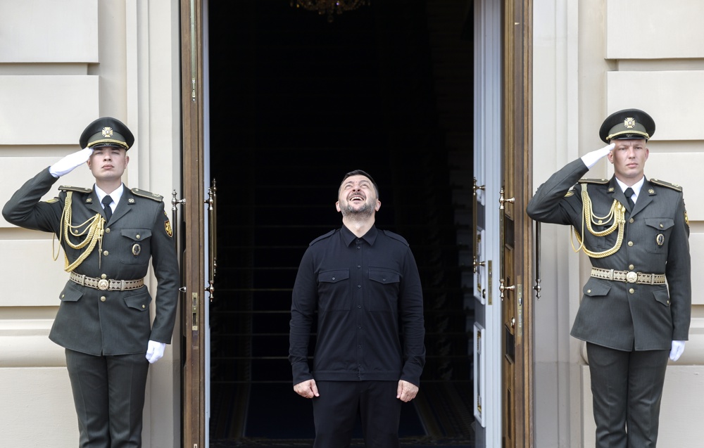 Zelensky defende encontro com Putin como forma mais eficaz de avançar nas negociações de paz