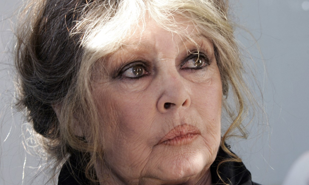 Líderes políticos e artistas prestam homenagens a Brigitte Bardot