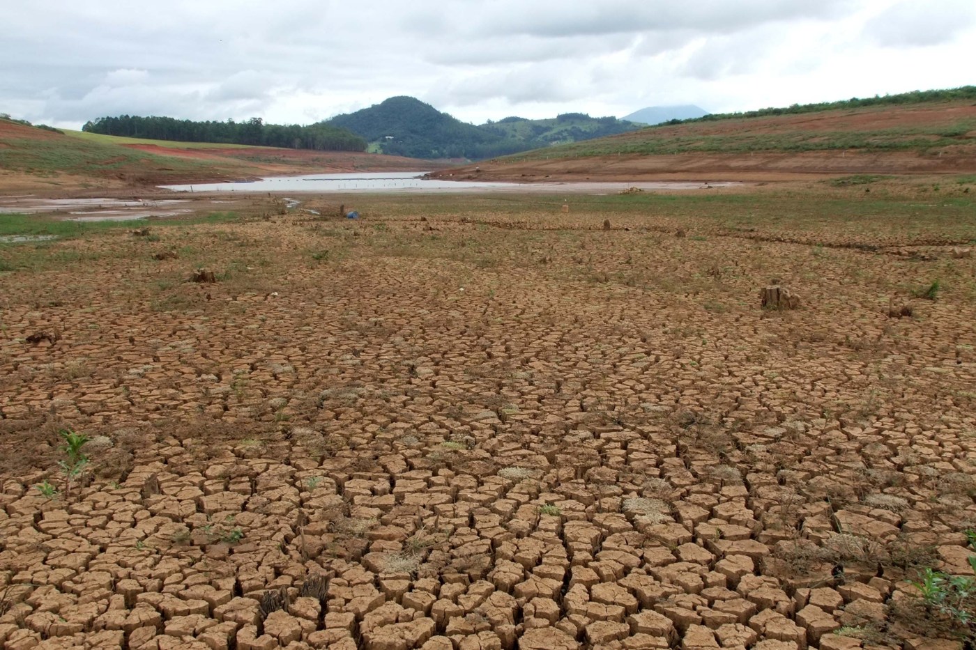 Menos chuva, mais consumo e recorde de captação em São Paulo
