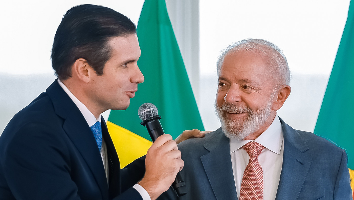 Motta confirma presença em churrasco de Lula para líderes do Congresso