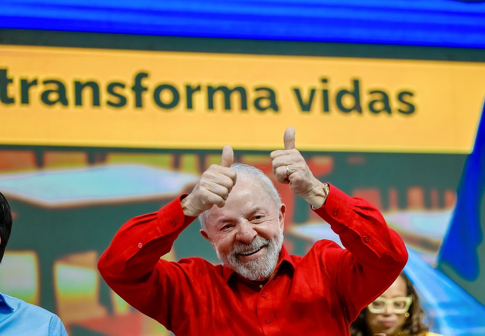 Governo define reajuste do piso dos professores em 5,4%