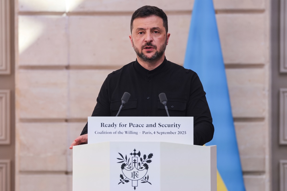 Zelensky anuncia reunião trilateral entre Ucrânia, Rússia e EUA