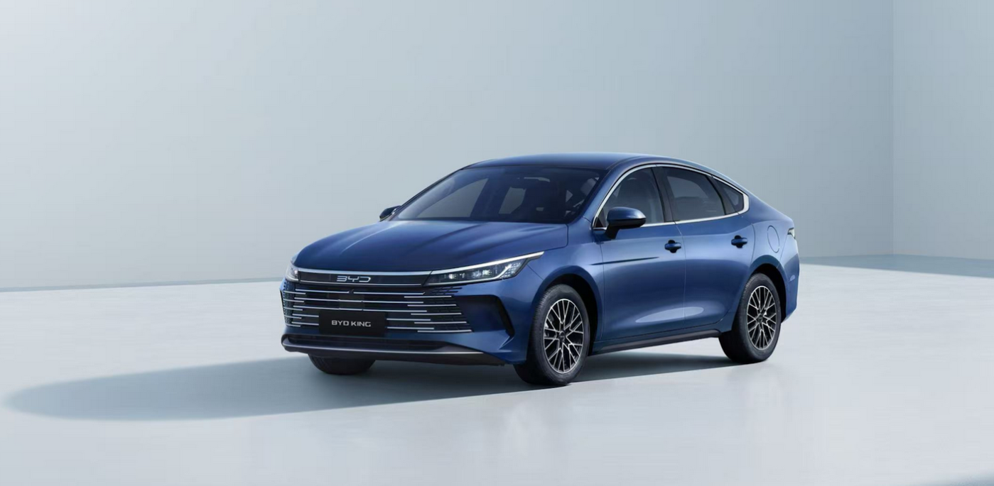 BYD King GS 2026 oferece karaokê, luxo e autonomia de mais de 1000 km