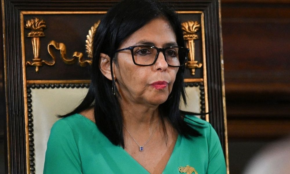 Delcy Rodriguez agradece a Lula pela ajuda enviada à Venezuela após terremotos