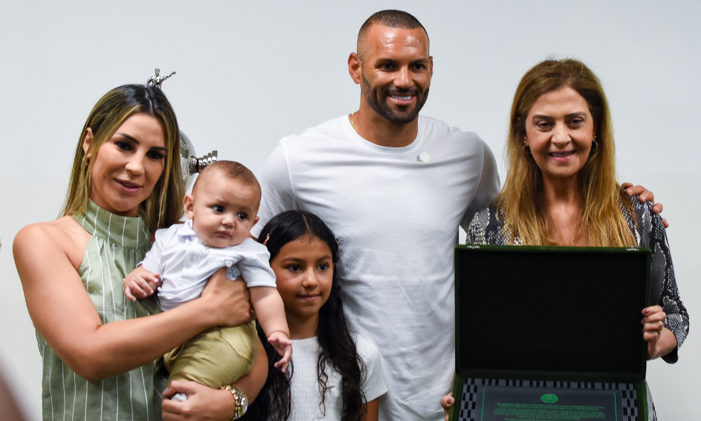 Grêmio anuncia Weverton como novo goleiro para a temporada 2026