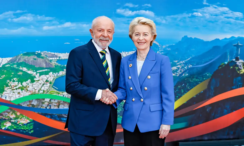 O presidente Luiz Inácio Lula da Silva vai se encontrar nesta sexta-feira (16), no Rio de Janeiro, com a presidente da Comissão Europeia, Ursula von der Leyen