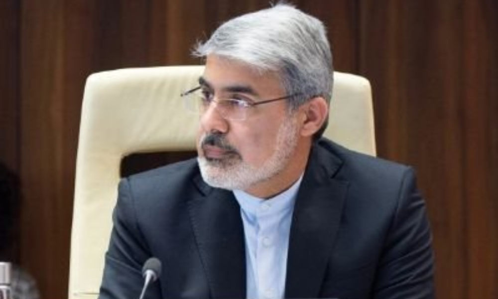 O embaixador iraniano Ali Bahreini