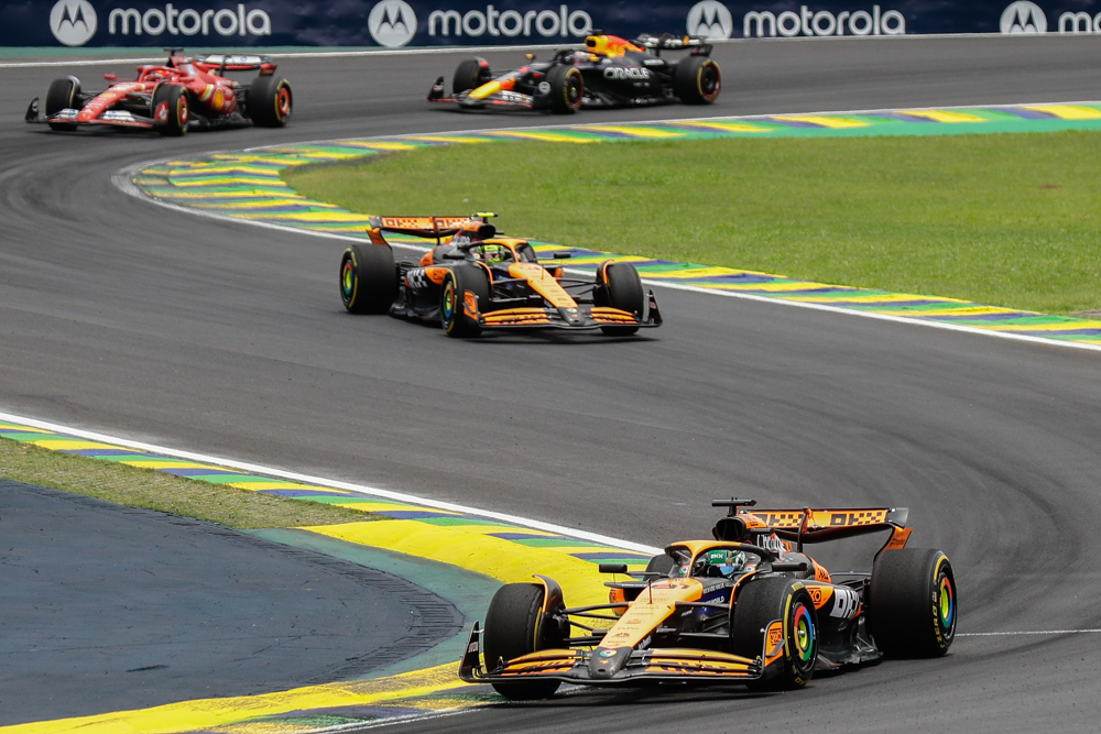 Como a F1 ‘colou’ os carros no asfalto e mudou tudo?