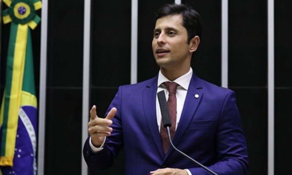 Duarte Júnior questiona Toffoli por travar CPMI do INSS e celebra reversão de André Mendonça