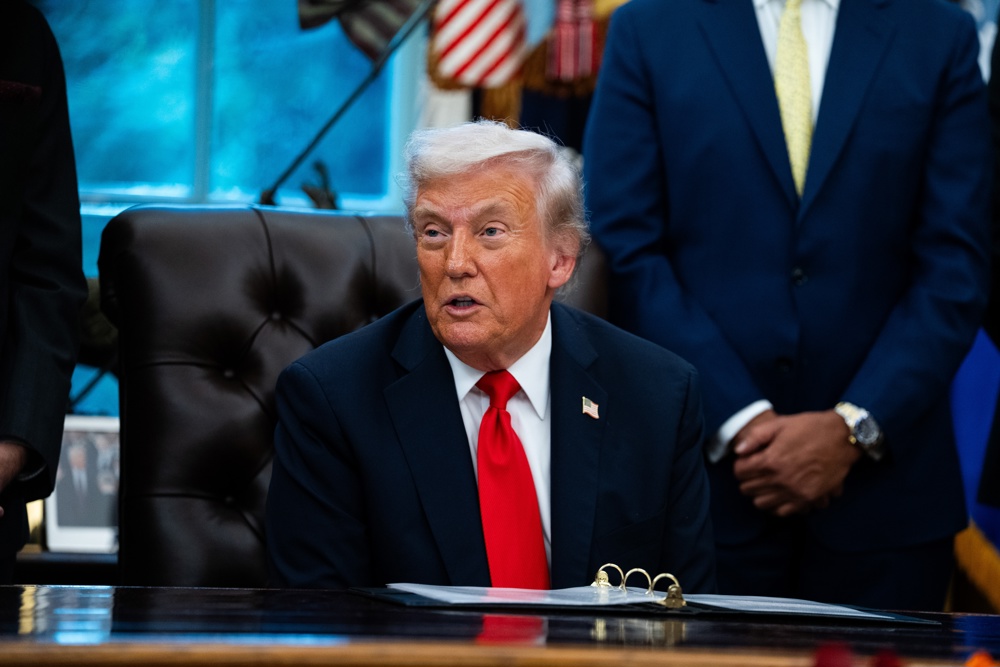 Trump faz novo aceno a Kim Jong-Un e diz que voltaria à Ásia para visitá-lo